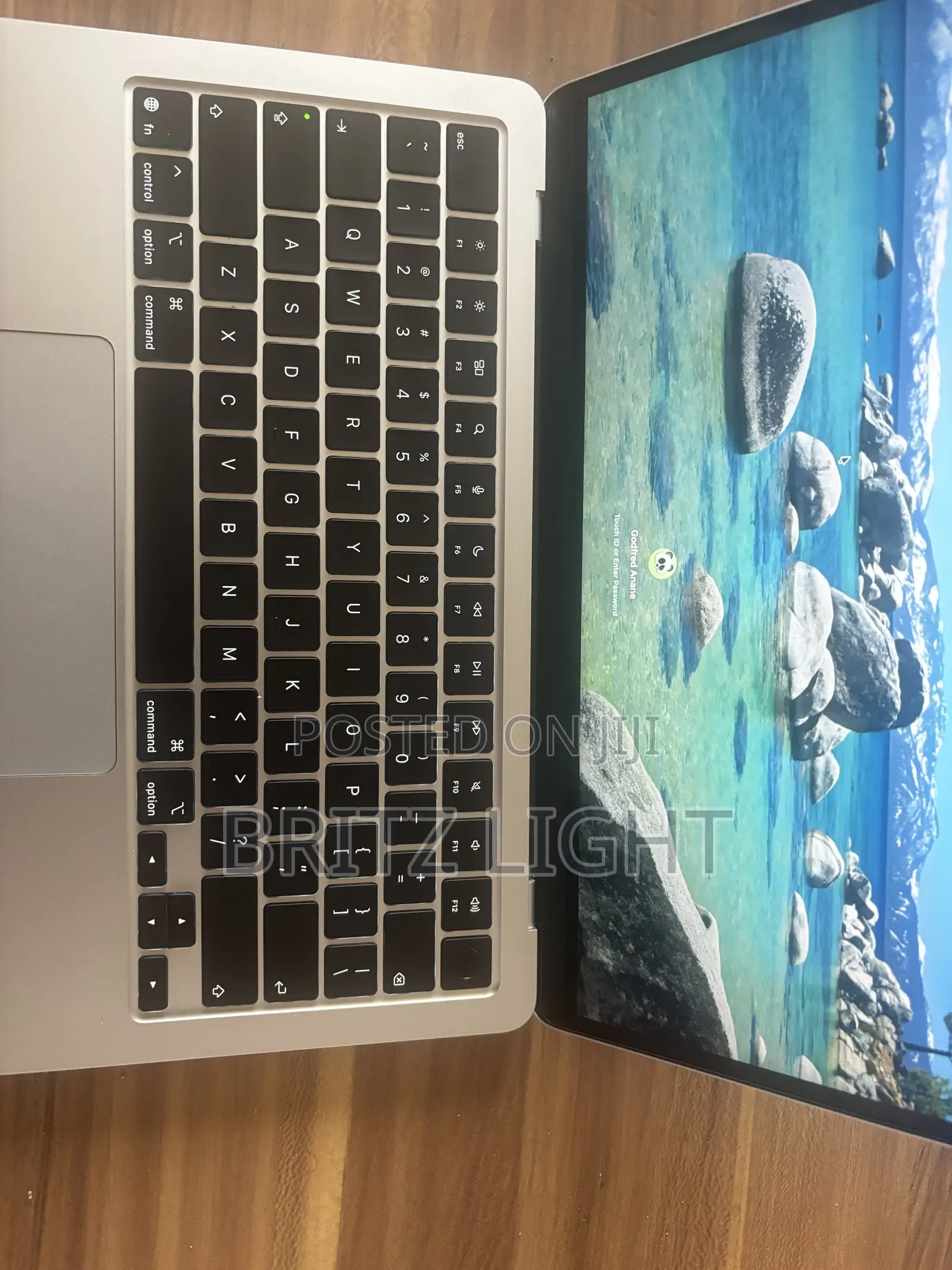 Laptop Apple MacBook Air 2026 M5 13-inch 16GB Apple M5 SSD 512GB