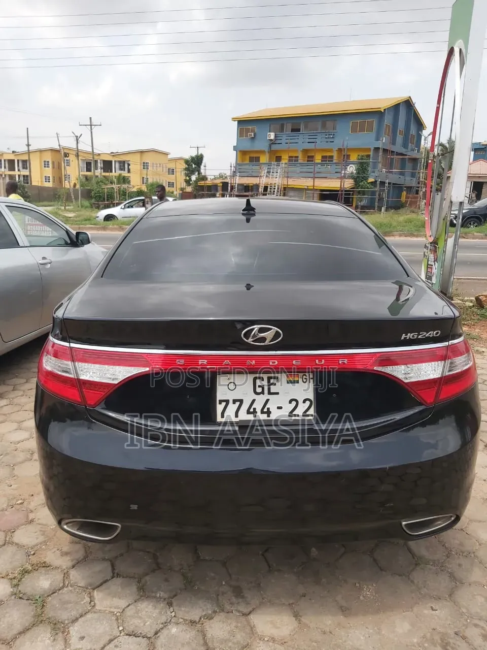 Hyundai Grandeur 2013 Black
