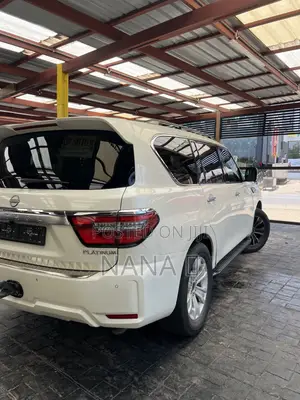 Nissan Patrol 2016 White