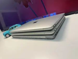 Laptop Apple MacBook Air 16GB Intel Core i5 SSD 128GB