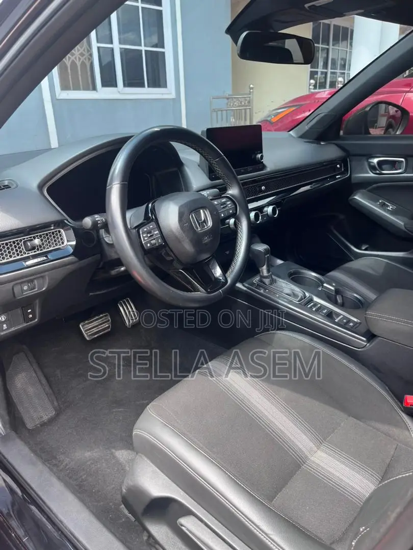 Honda Civic 2025 Gray