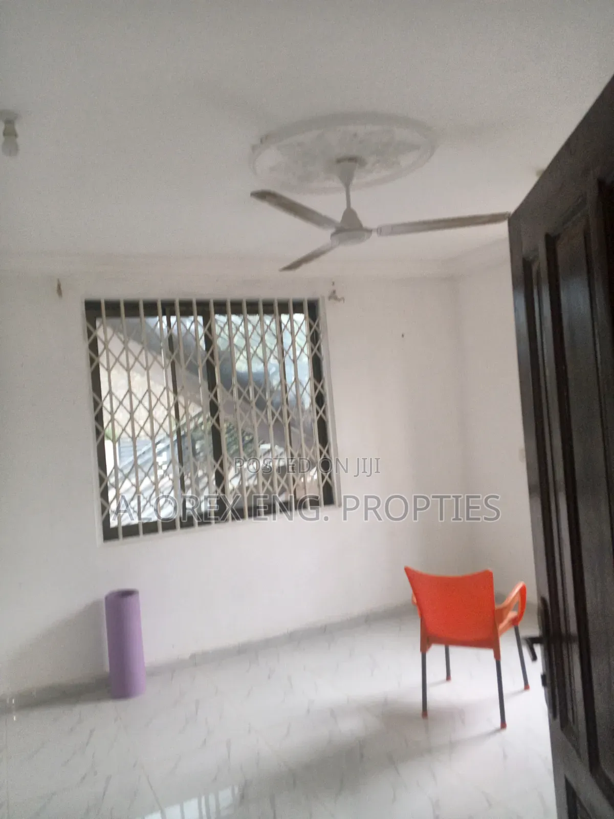 2bdrm Apartment in Danfa for rent
