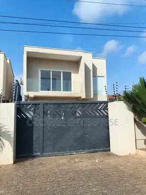5bdrm House in Achimota for rent