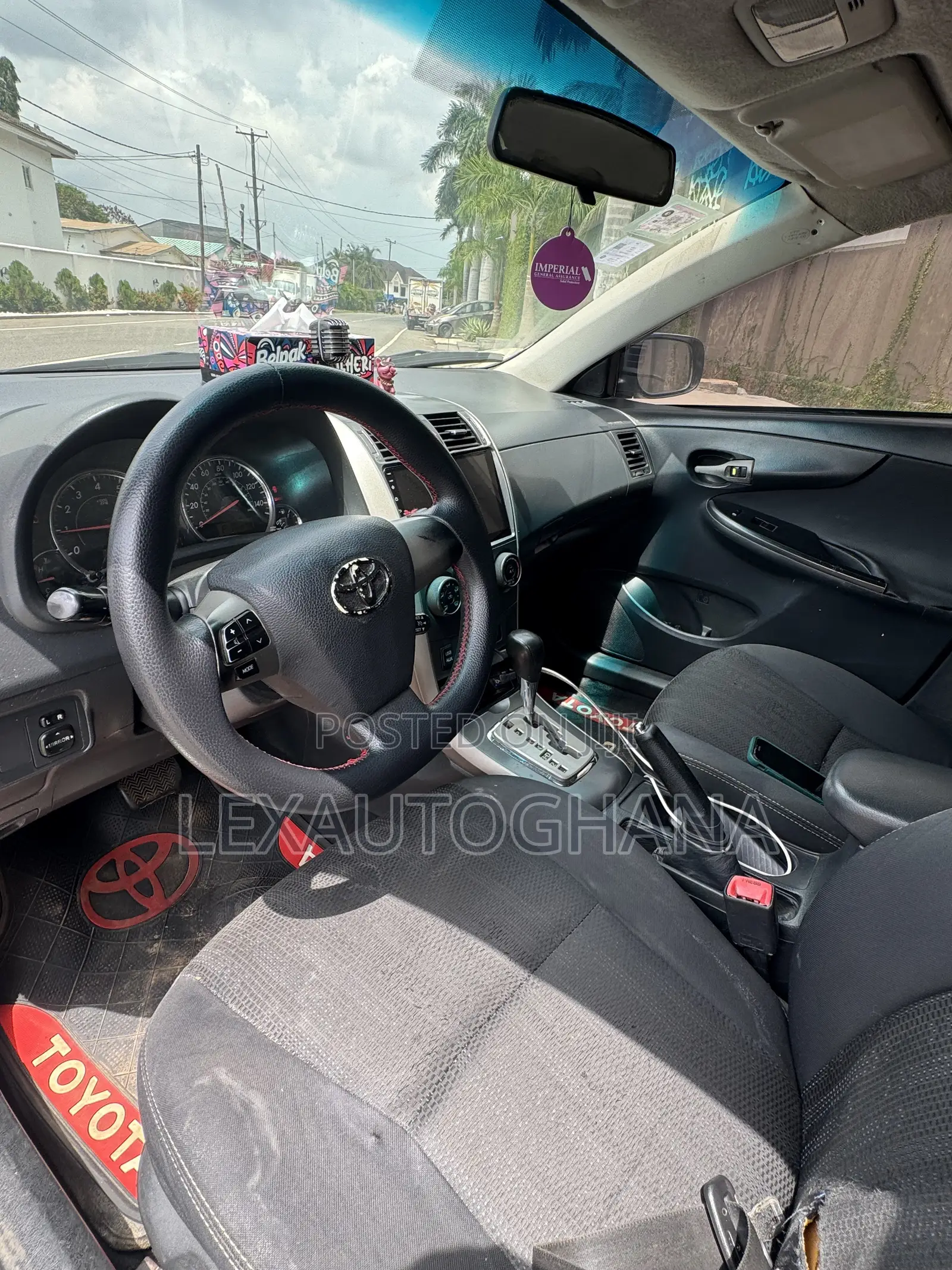 Toyota Corolla 2012 White