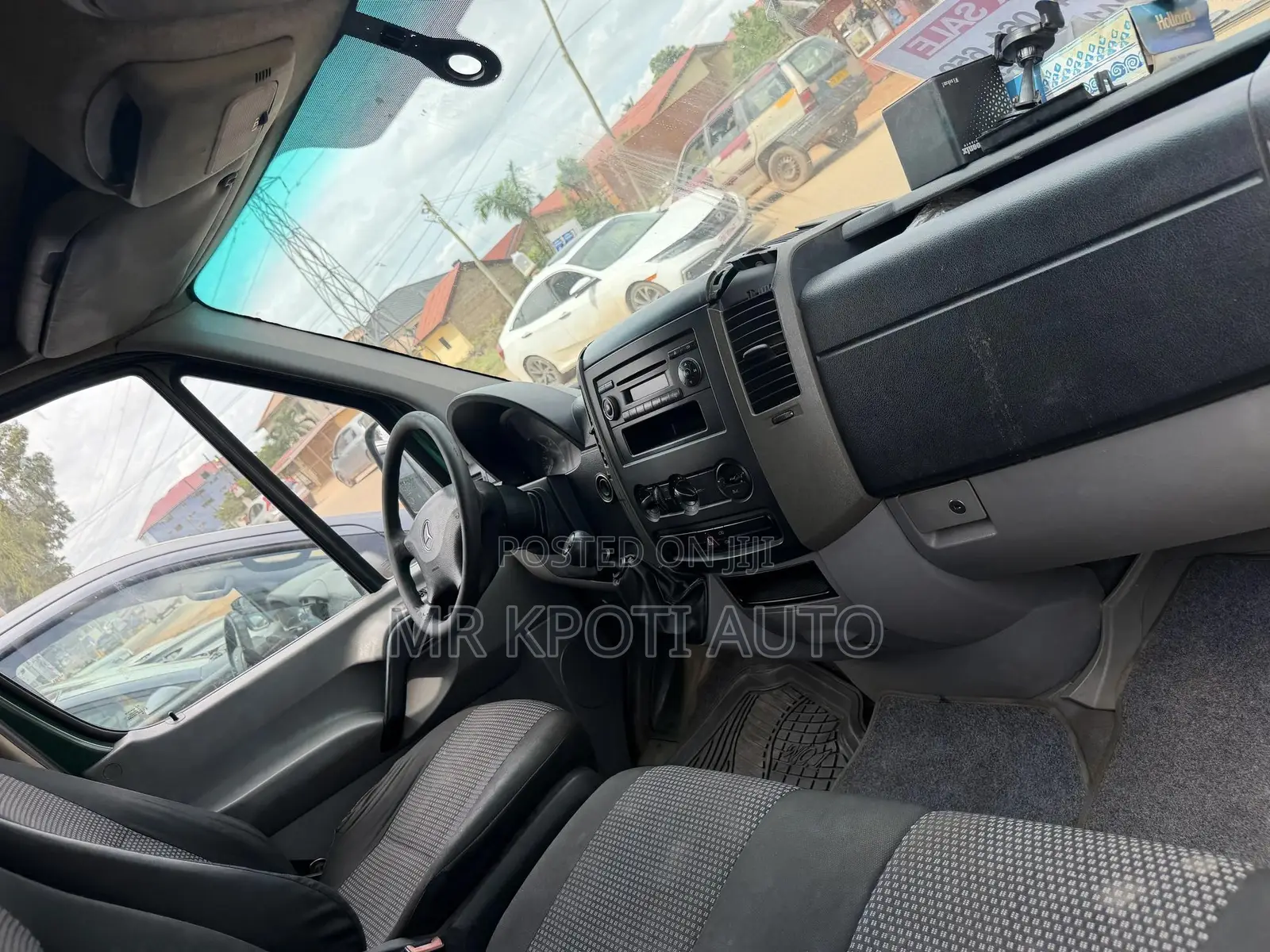 Mercedes-Benz Sprinter 2013 Green