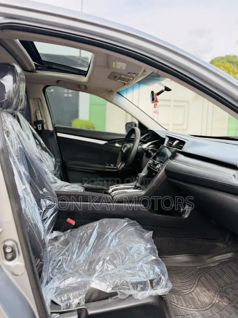 Honda Civic 2017 Silver