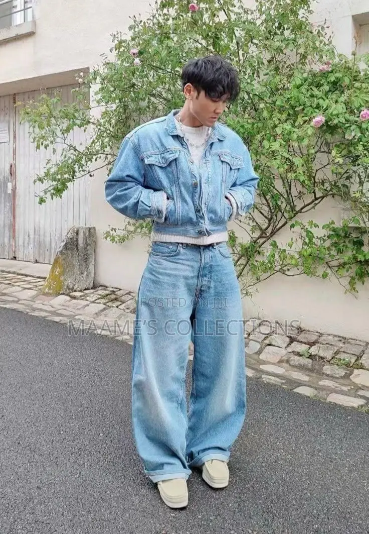 Plain Baggy Jeans (Sizes 30, 32, 33 ,34, 36, 38 )