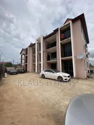 3bdrm Apartment in Graymanproperties, Lake Side Estate for rent