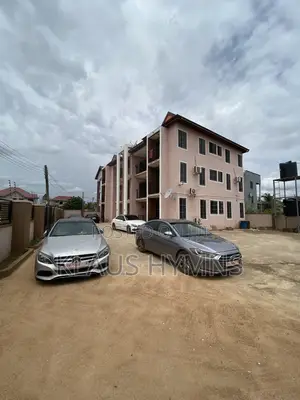 3bdrm Apartment in Graymanproperties, Lake Side Estate for rent