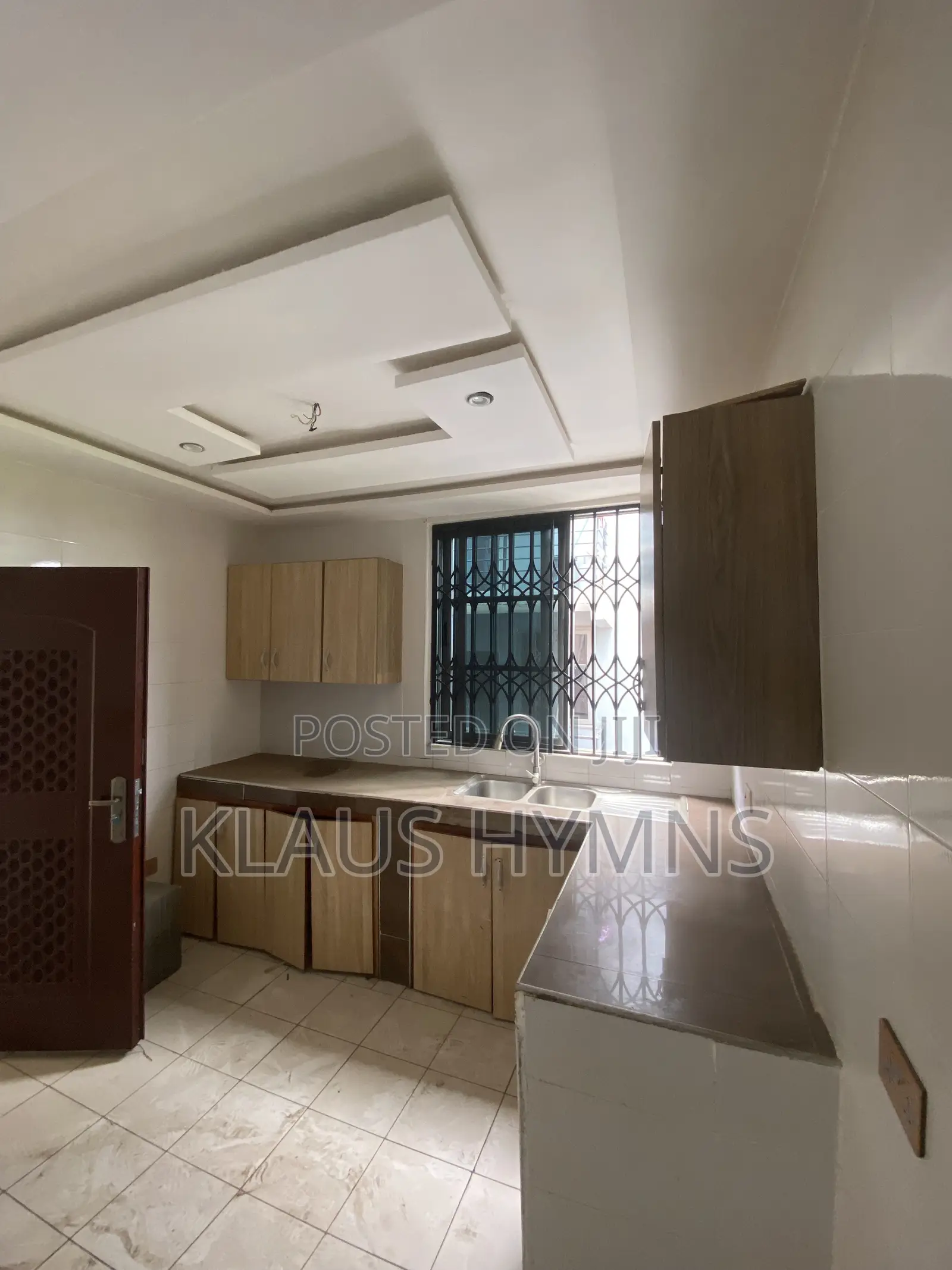 3bdrm Apartment in Graymanproperties, Lake Side Estate for rent