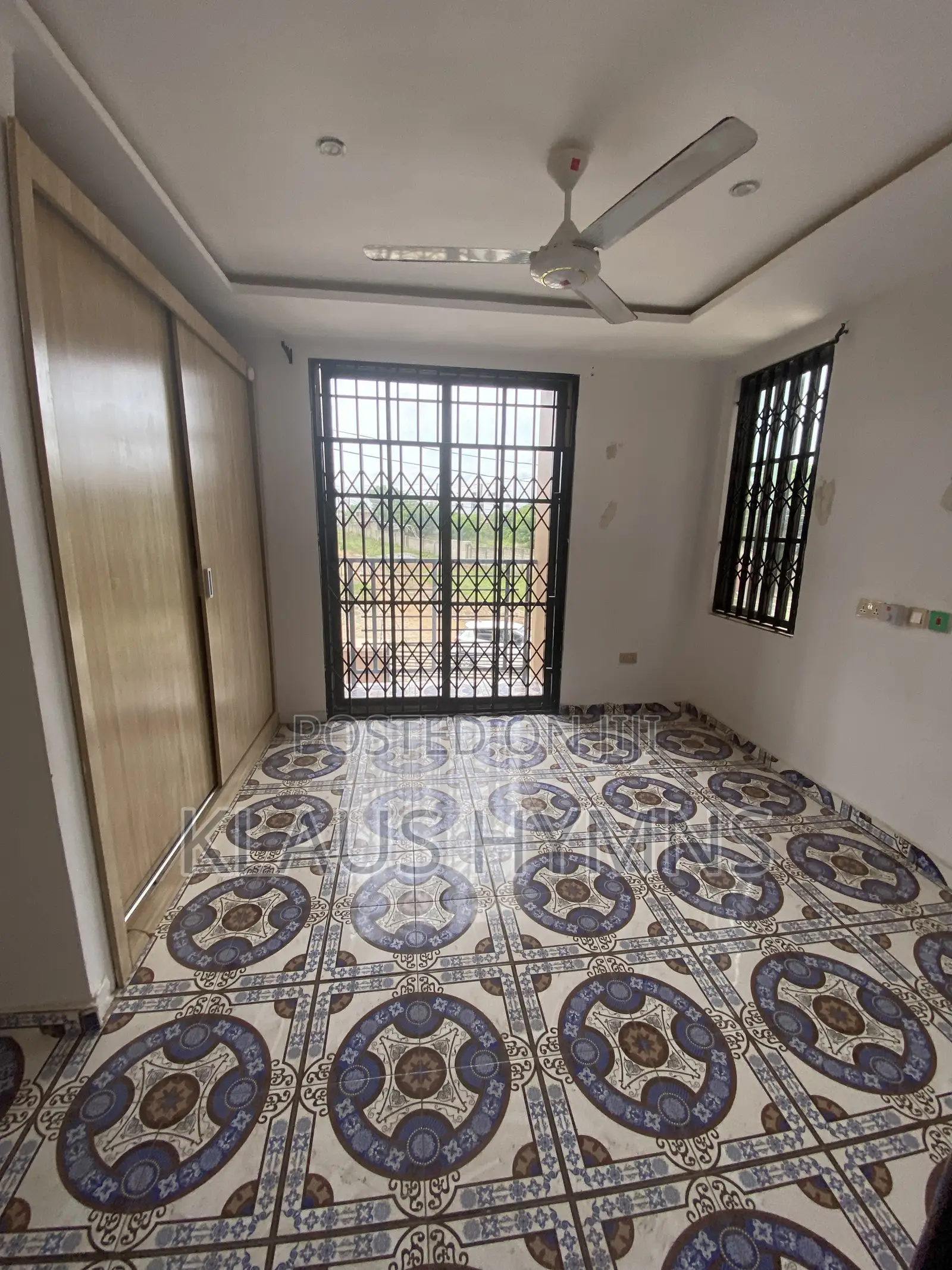 3bdrm Apartment in Graymanproperties, Lake Side Estate for rent