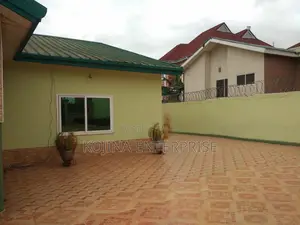 4bdrm House in Brofoyedu, Kumasi Metropolitan for rent