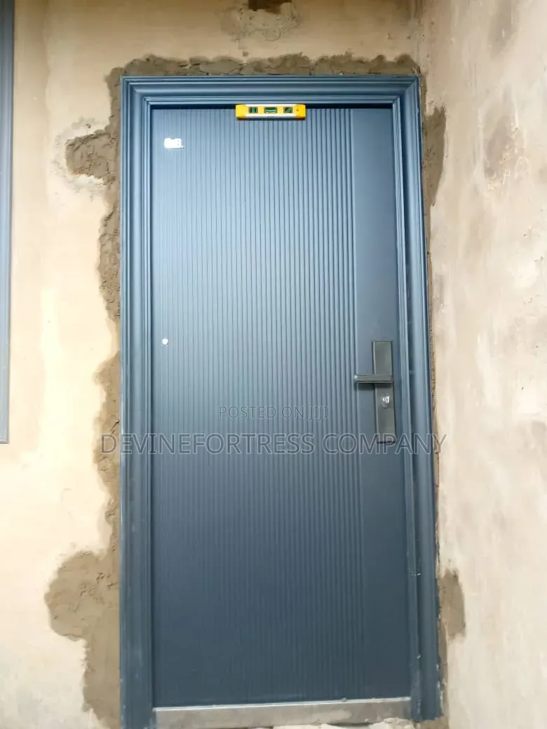 High Quality Smooth Gray Door Single Foe All Weda