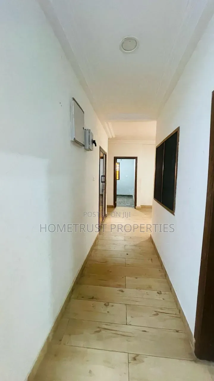4bdrm House in Kwabenya Acp for rent