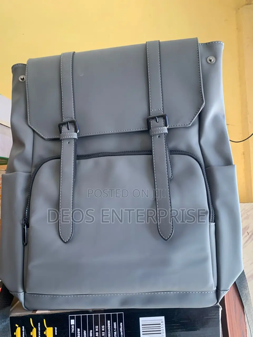 Minimalist Premium Backpack