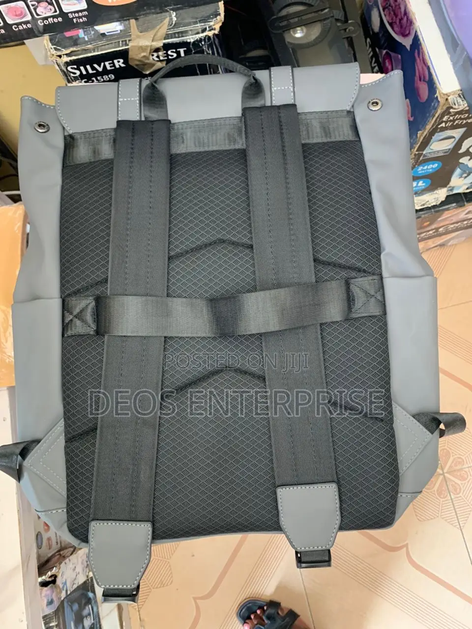 Minimalist Premium Backpack