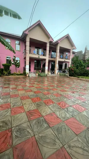 3bdrm Apartment in Ashongman Area, Police Station for rent