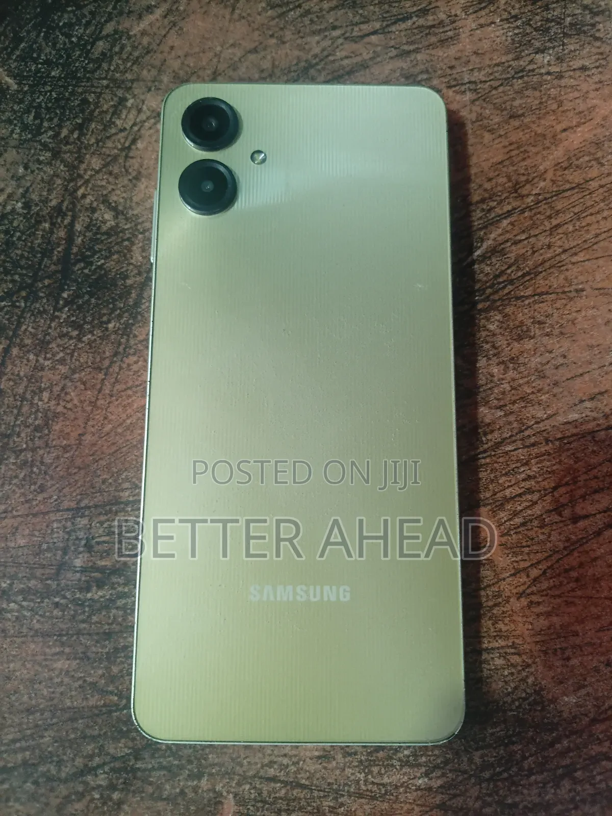 Samsung Galaxy A06 64 GB Gold
