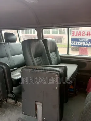 Hyundai H-100 2004 Yellow