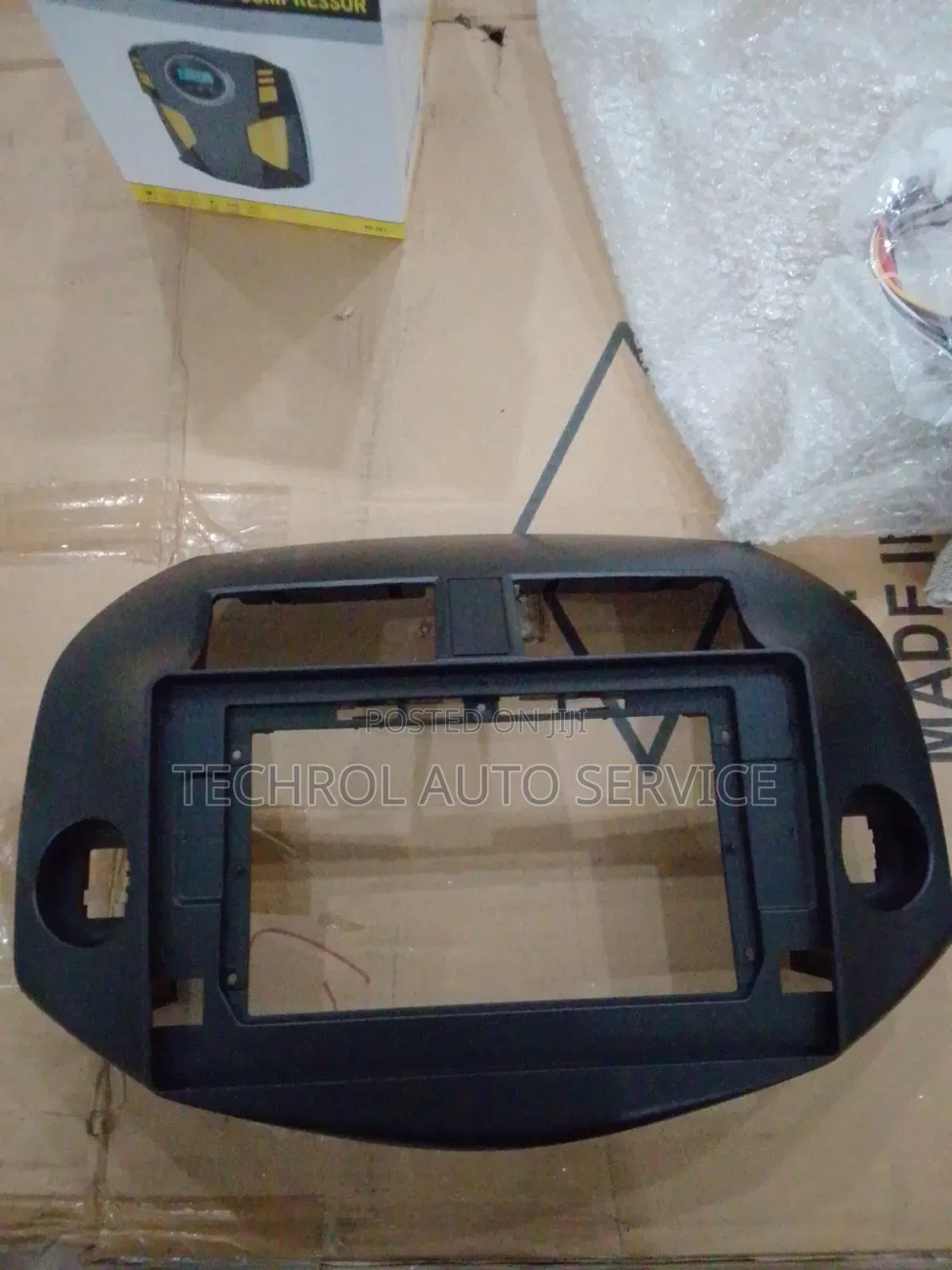 2006 to 203 Toyota Rav4 Android Radio Frames, Panels