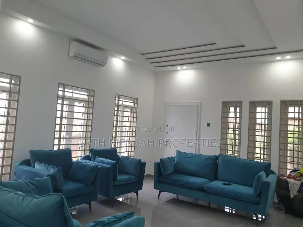 Furnished 5bdrm House in Pure Water for sale