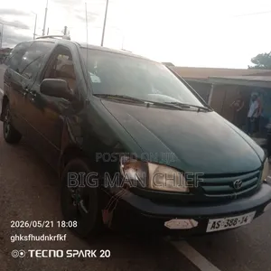 Toyota Sienna 2002 Green
