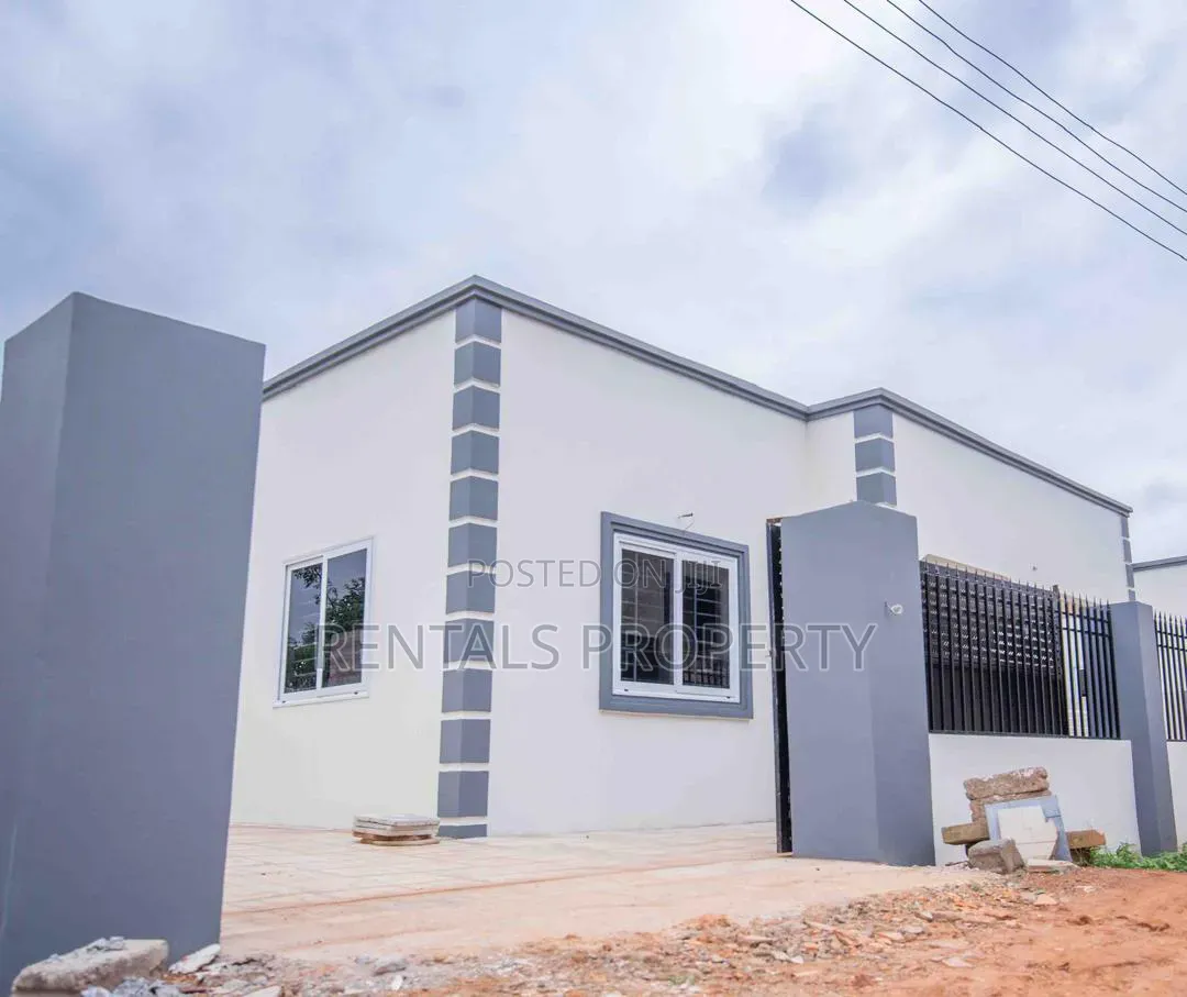 2bdrm House in Oyarifa, Pentecost for sale