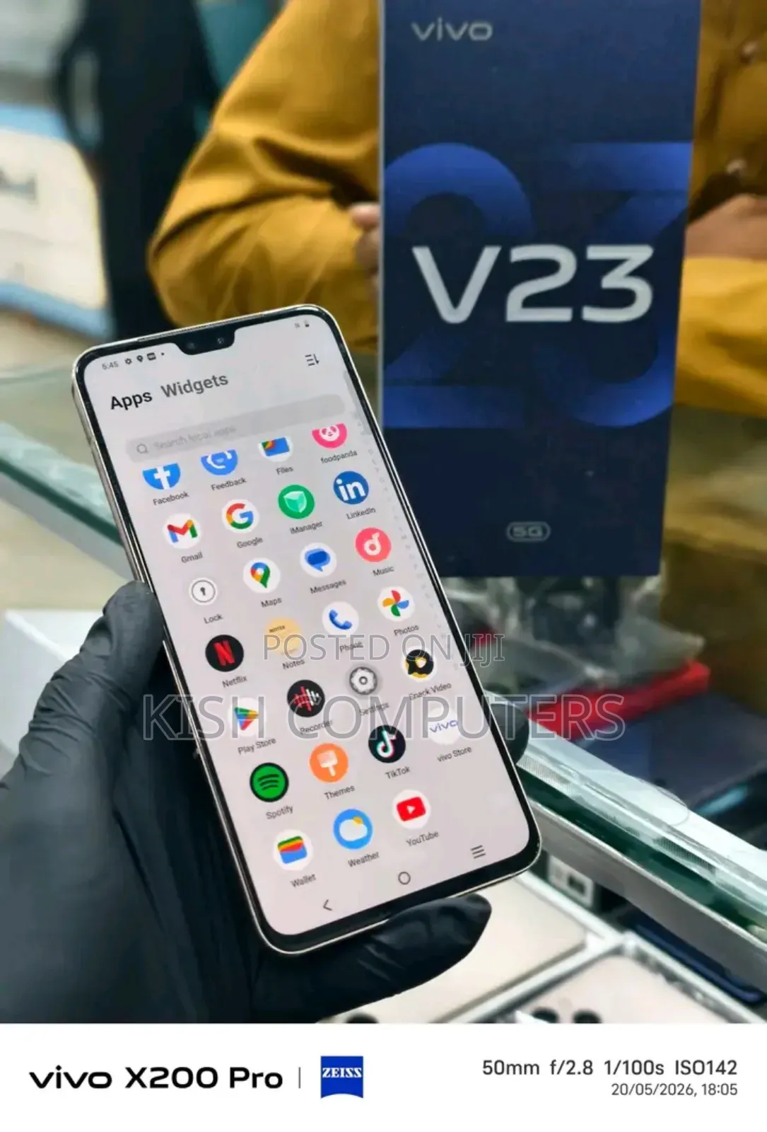 New Vivo V23 256 GB Gold