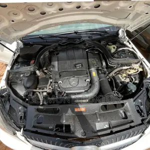 Mercedes-Benz C250 2014 White