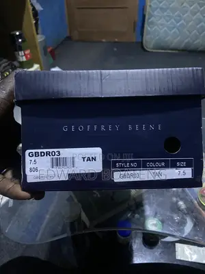 Men’S Shoe