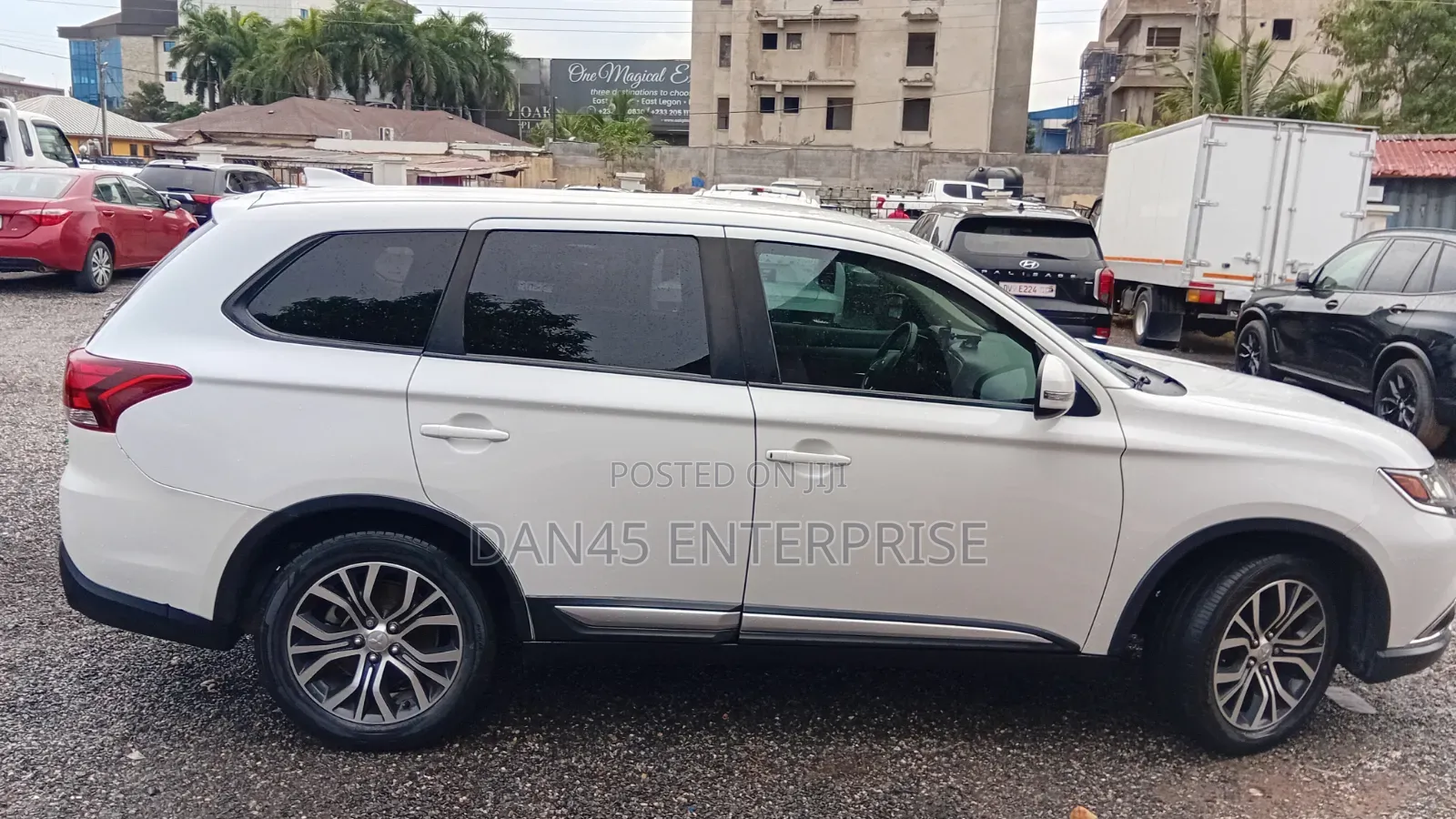 Mitsubishi Outlander SEL AWC 2018 White
