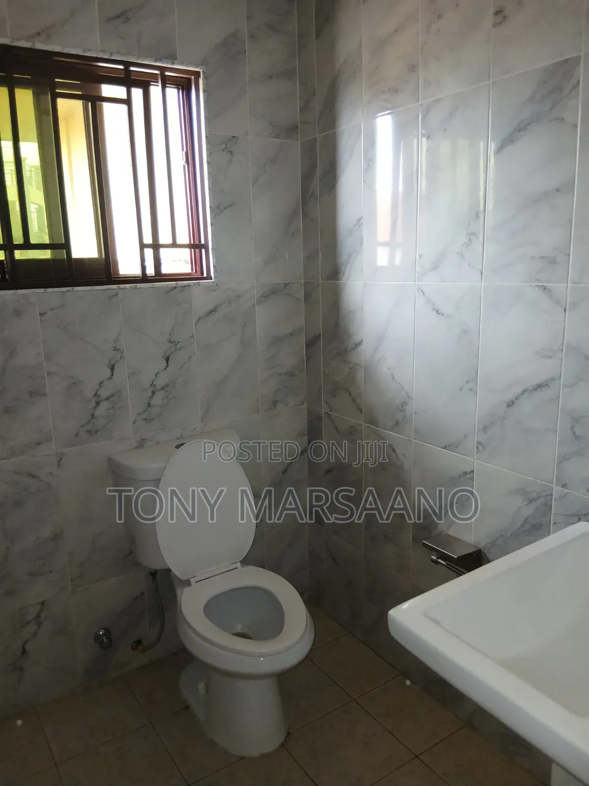 5bdrm House in Westlegon, Police Station for rent