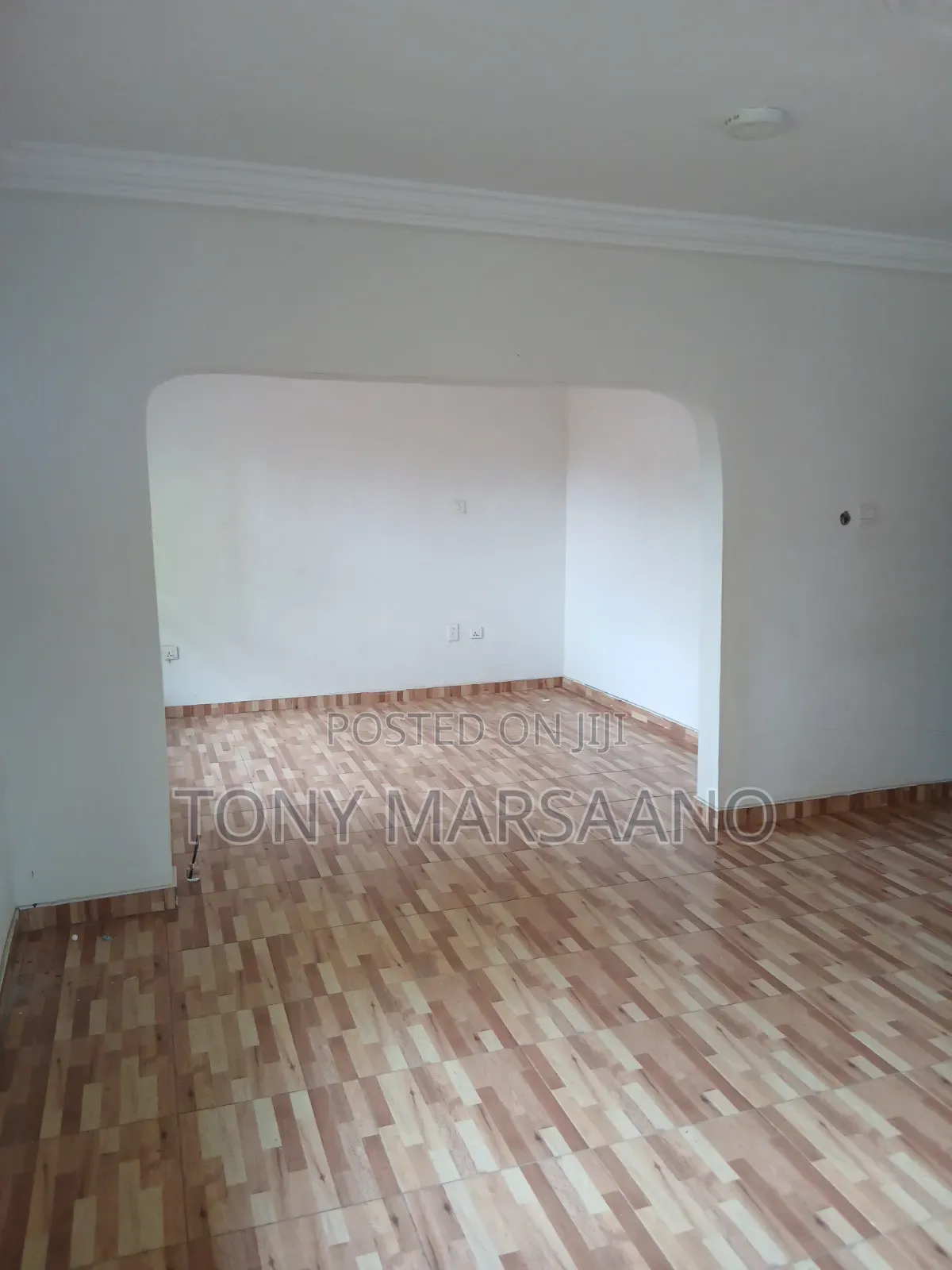 5bdrm House in Westlegon, Police Station for rent