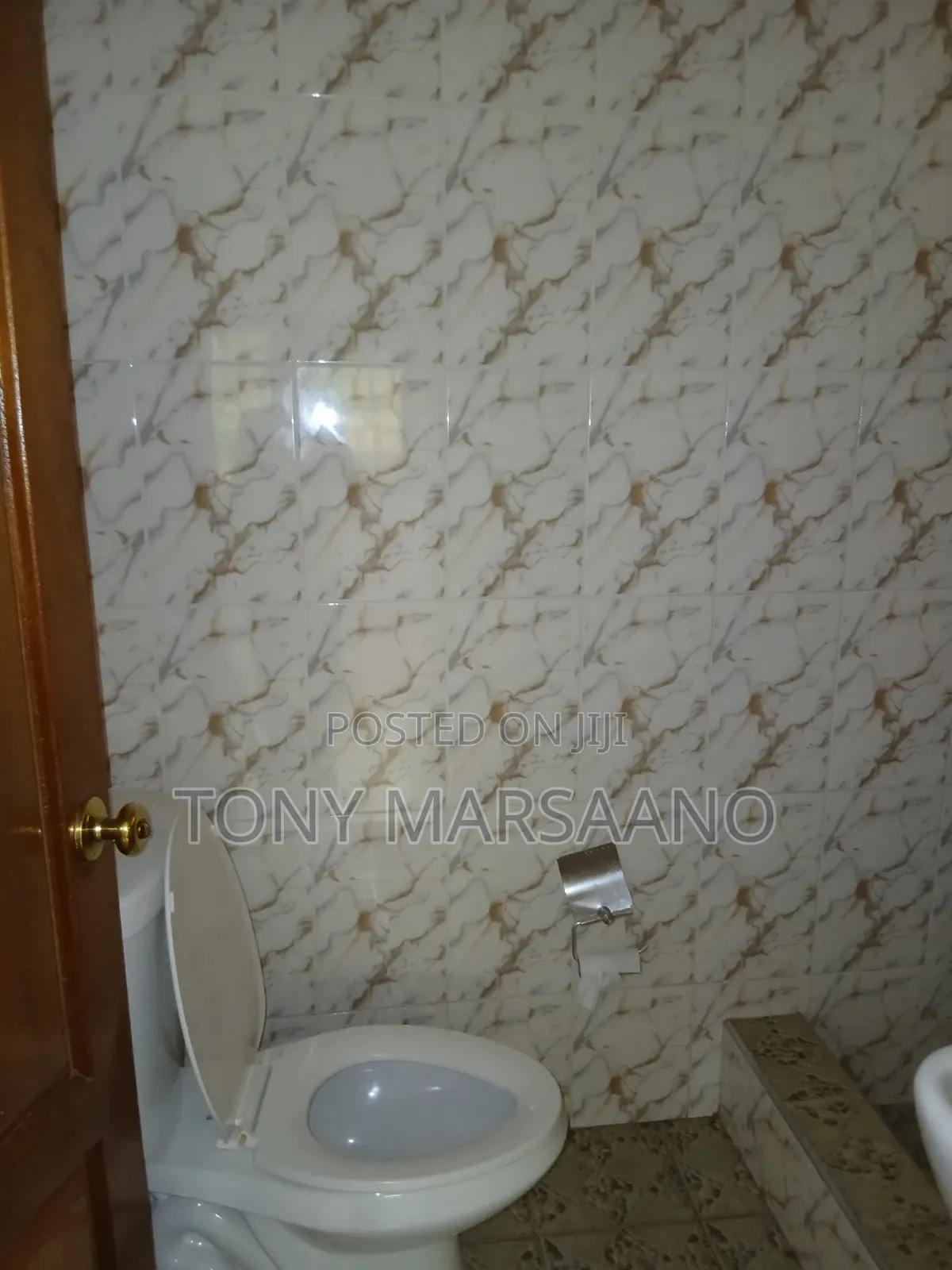 5bdrm House in Westlegon, Police Station for rent