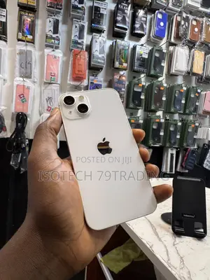 Apple iPhone 13 128 GB Silver
