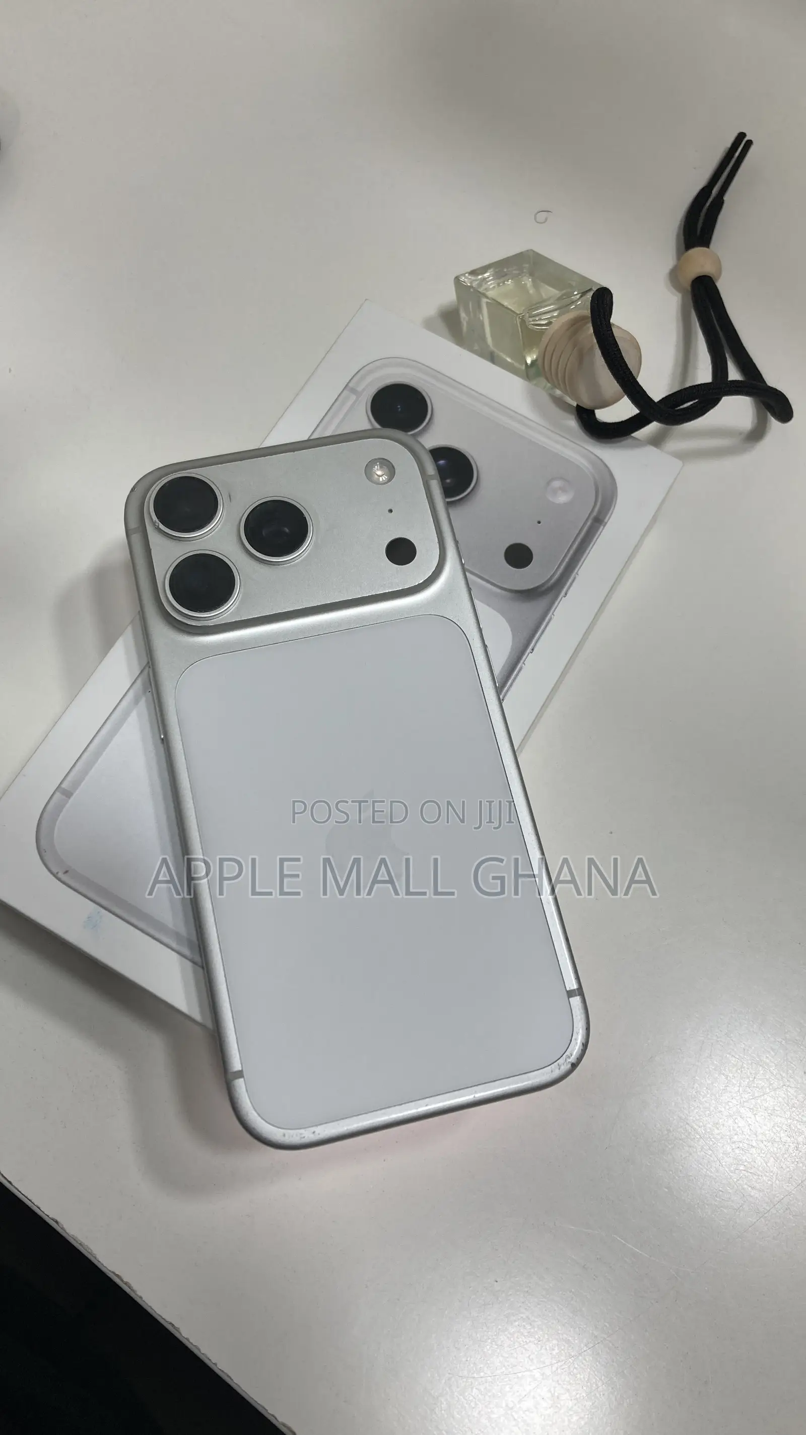 New Apple iPhone 17 Pro 256 GB Silver