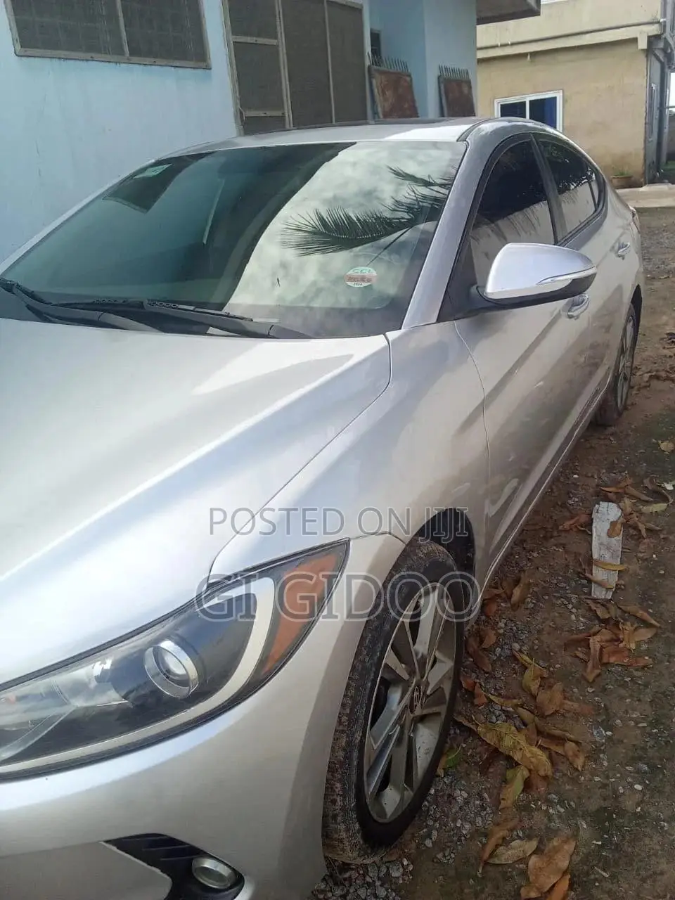 Hyundai Elantra 2017 Silver