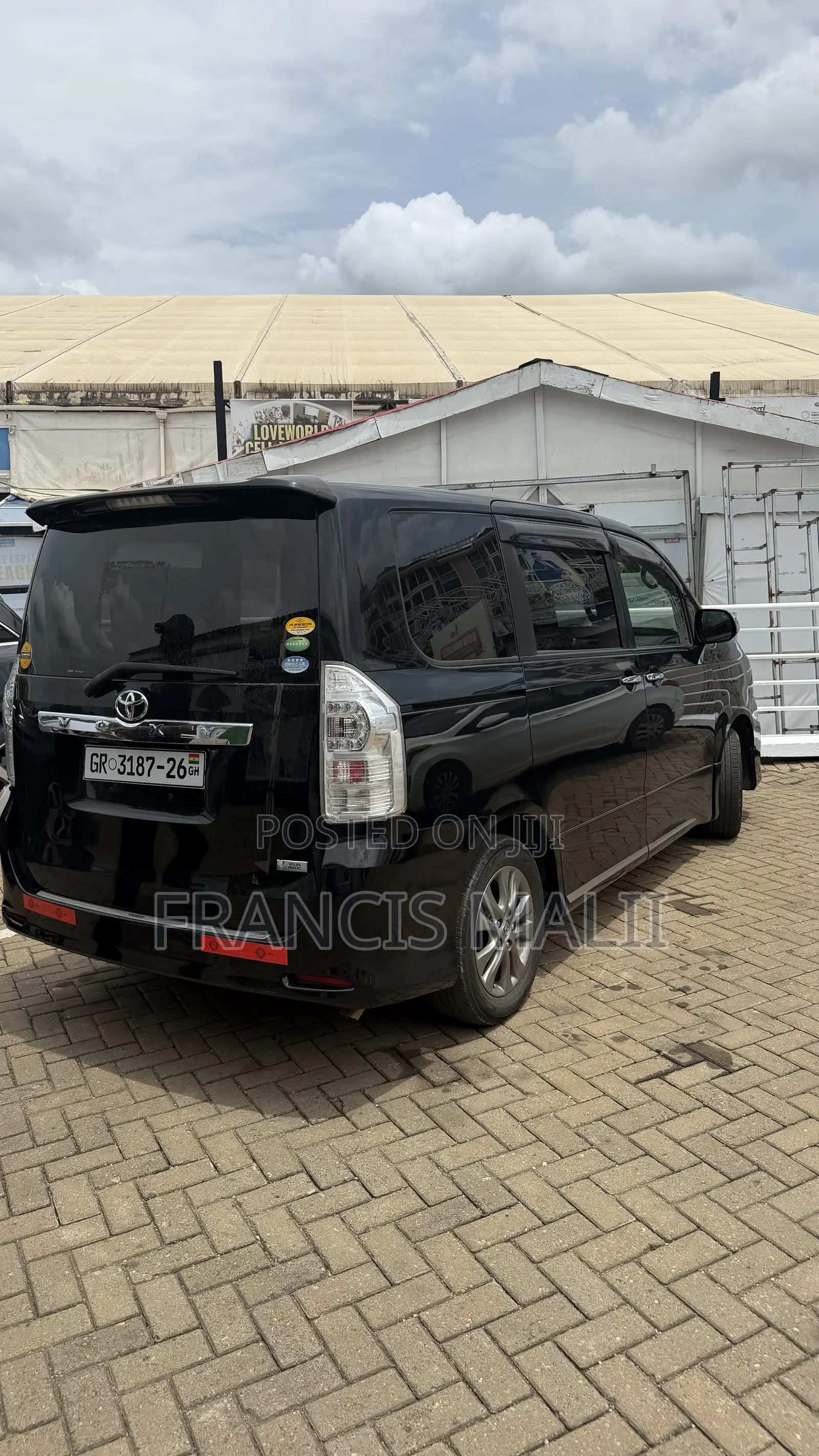 Toyota Voxy 2012 Black
