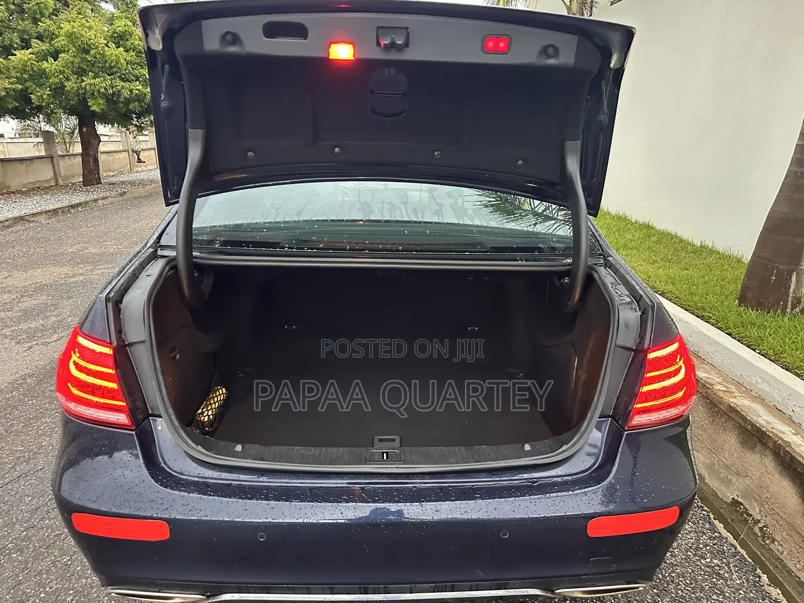 Mercedes-Benz E500 2015 Blue