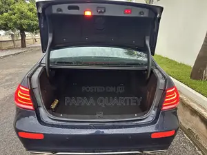 Mercedes-Benz E500 2015 Blue