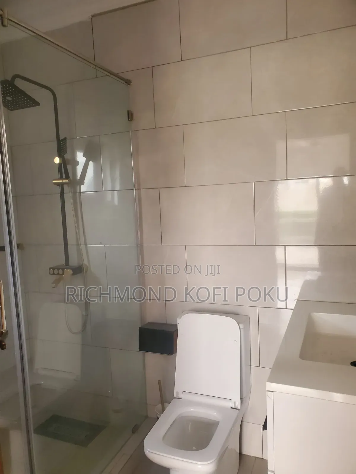 3bdrm Apartment in Kofis Realty, East Legon for rent