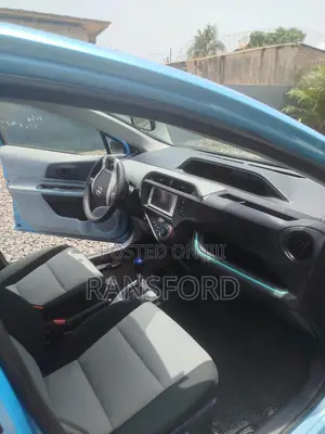 Toyota Aqua 2013 Blue
