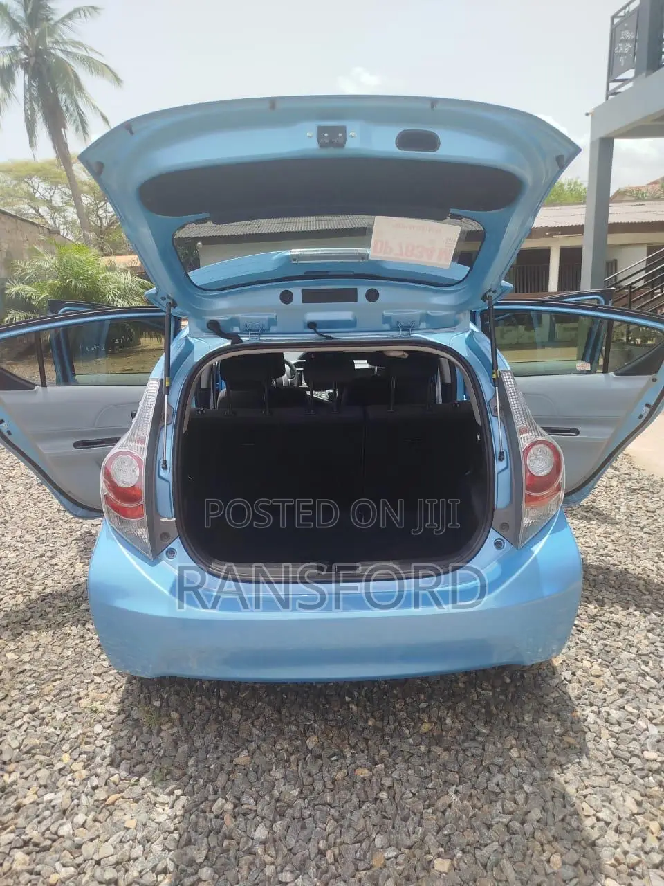 Toyota Aqua 2013 Blue