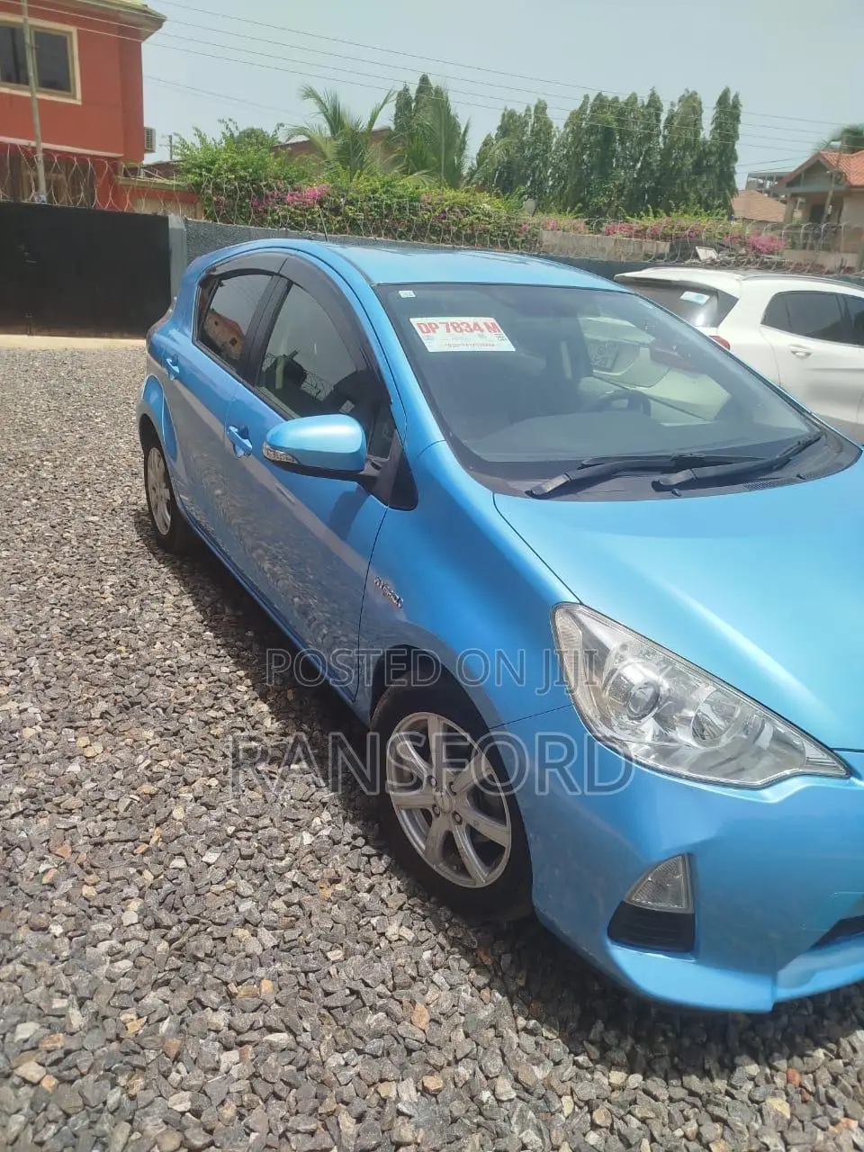 Toyota Aqua 2013 Blue