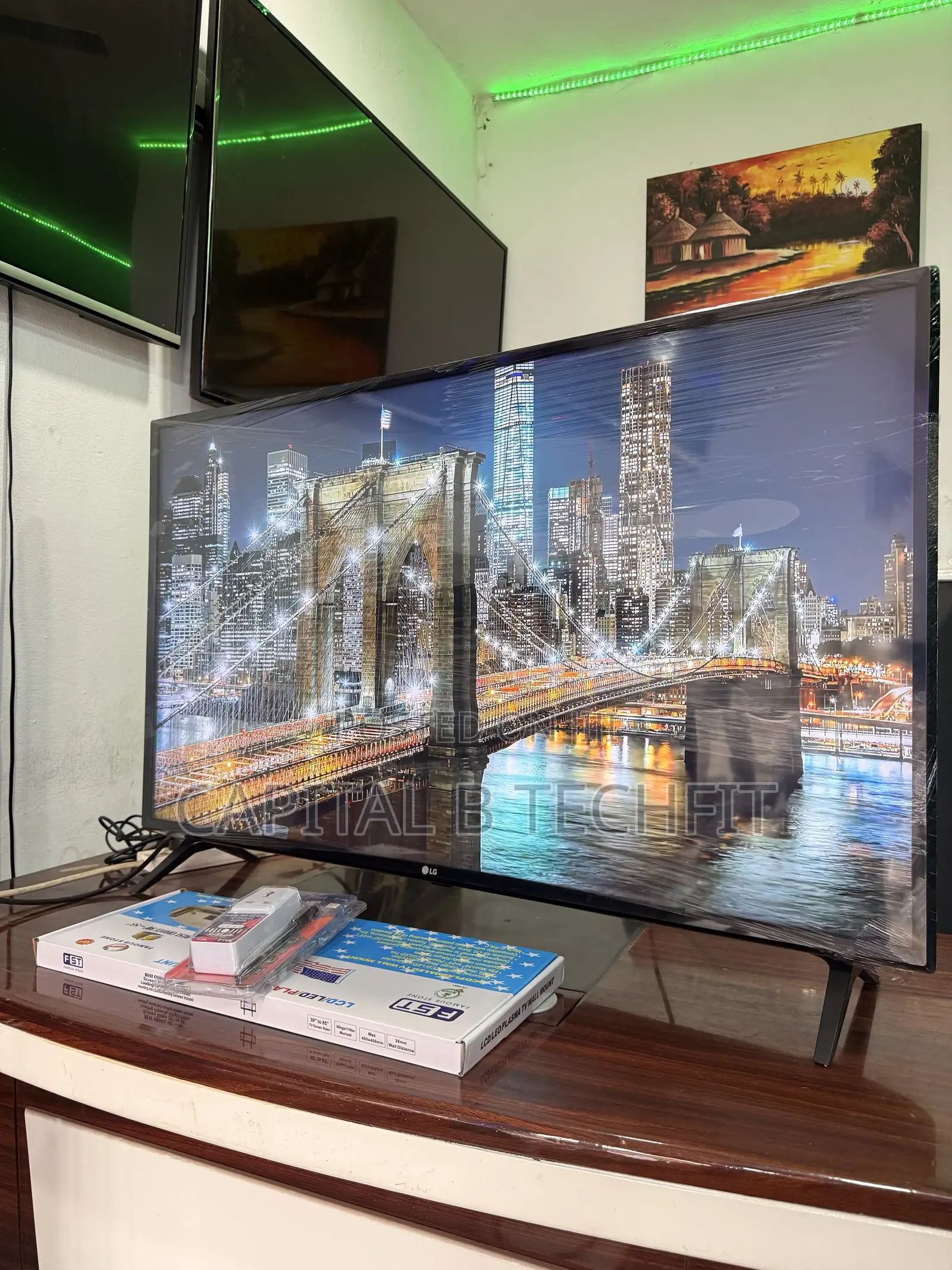43” LG, Full Digital Satellite Ultra Hd Led Smart TV