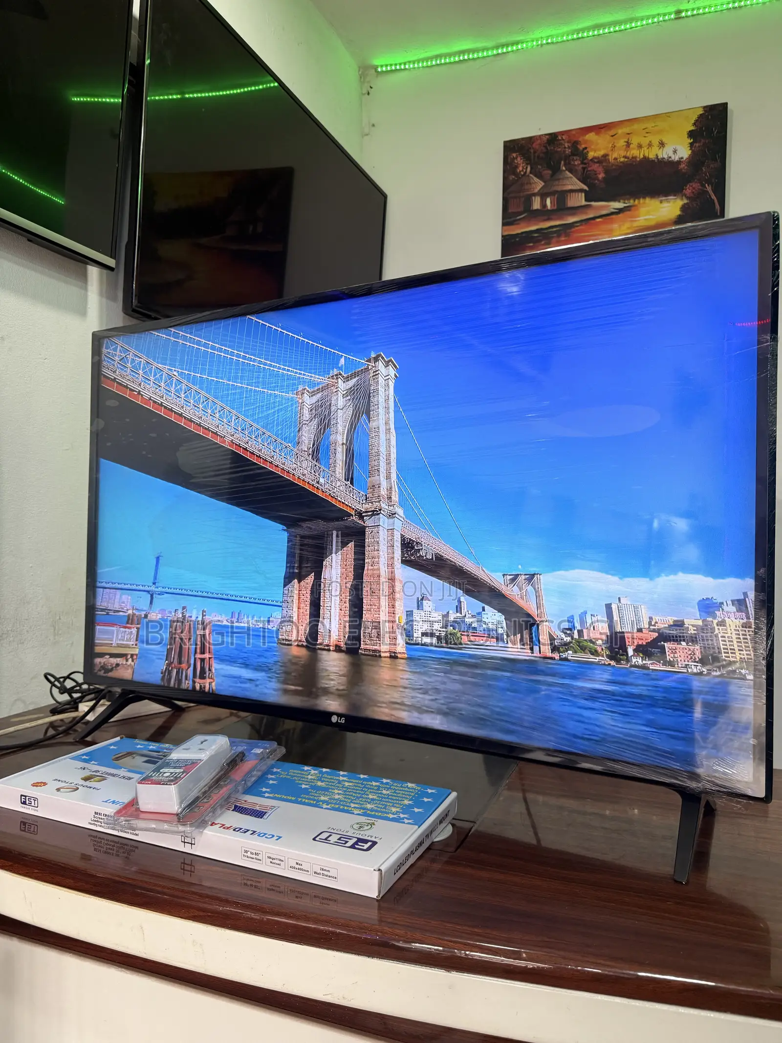 43” Lg, Full Digital Satellite Ultra Hd Led Smart Tv