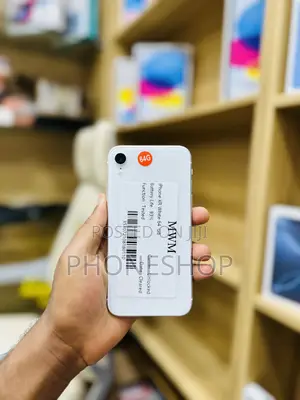 Apple iPhone XR 64 GB White