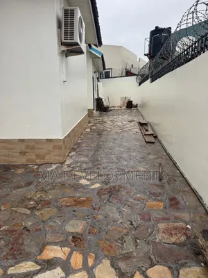 3bdrm House in Mile 7 Achimota for rent
