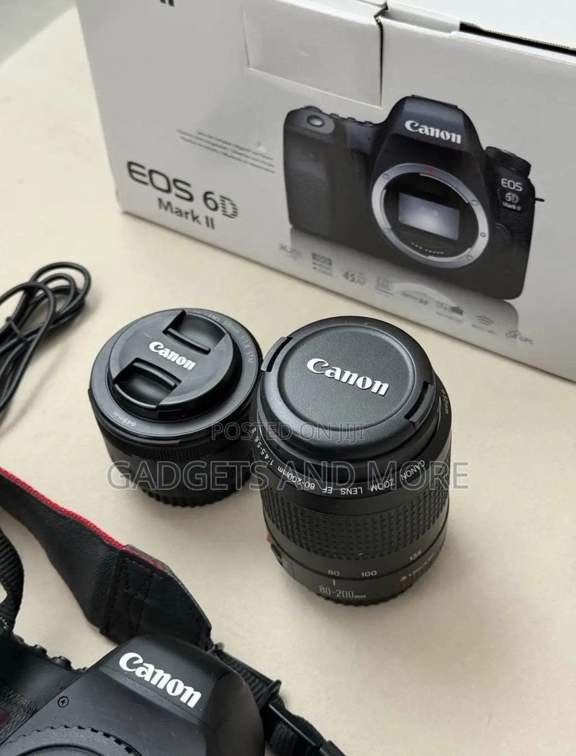 Canon Eos 6d Mark Ii + 2 Lenses