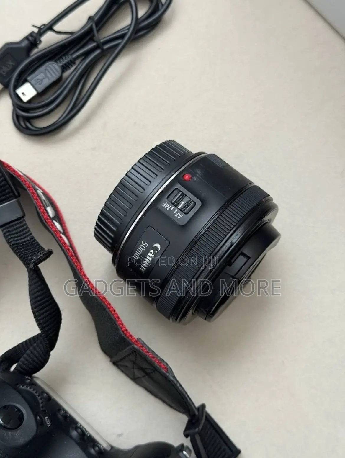 Canon Eos 6d Mark Ii + 2 Lenses